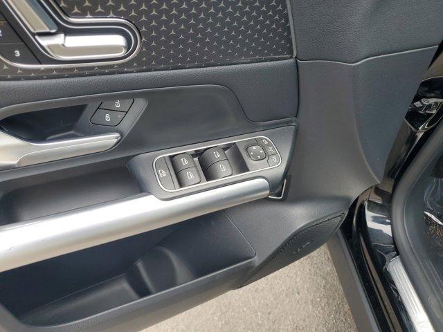 used 2025 Mercedes-Benz GLA 250 car, priced at $37,191