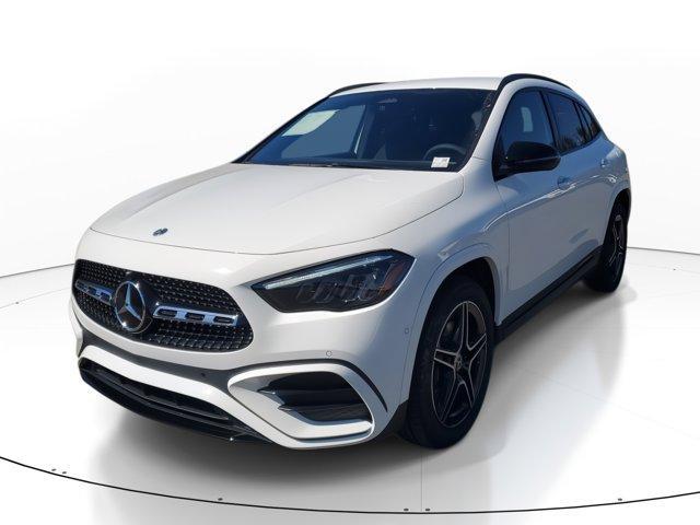 new 2025 Mercedes-Benz GLA 250 car, priced at $52,125