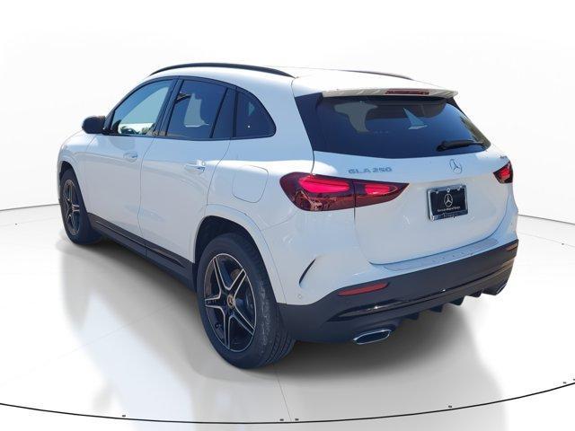 new 2025 Mercedes-Benz GLA 250 car, priced at $52,125