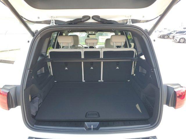 new 2025 Mercedes-Benz GLB 250 car, priced at $47,145