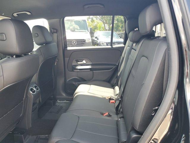 new 2025 Mercedes-Benz GLB 250 car, priced at $47,145