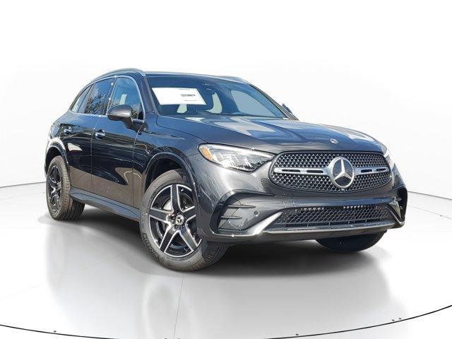 new 2025 Mercedes-Benz GLC 300 car, priced at $60,585