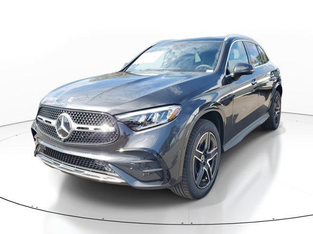 new 2025 Mercedes-Benz GLC 300 car, priced at $60,585