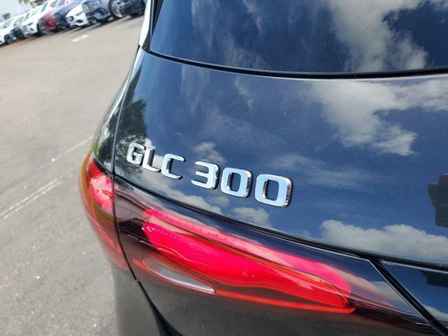 new 2025 Mercedes-Benz GLC 300 car, priced at $60,585