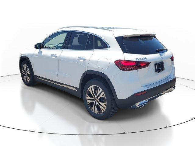new 2025 Mercedes-Benz GLA 250 car, priced at $46,680