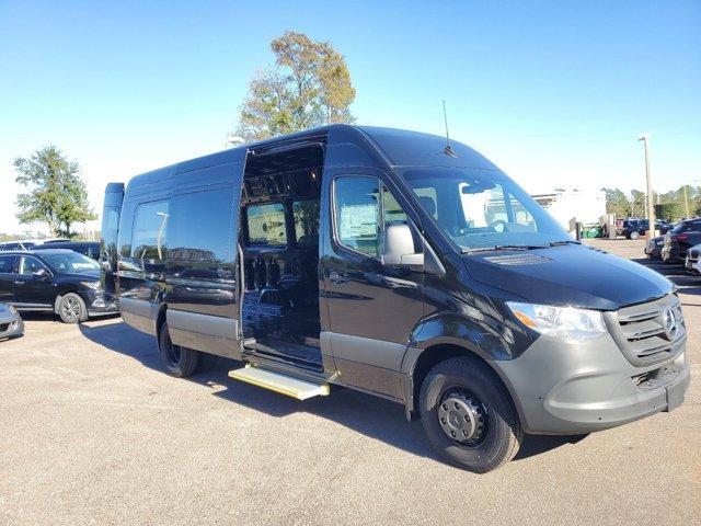 new 2024 Mercedes-Benz Sprinter 3500 car, priced at $73,254