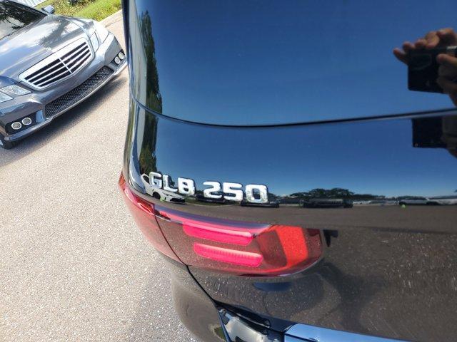 new 2025 Mercedes-Benz GLB 250 car, priced at $50,665