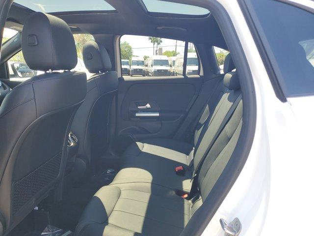 new 2025 Mercedes-Benz GLA 250 car, priced at $46,680