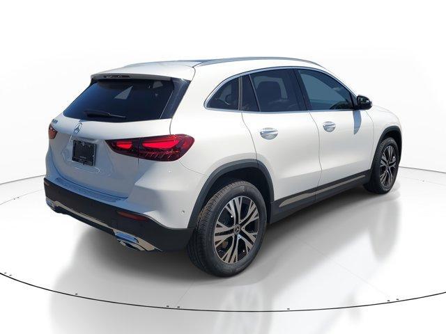 new 2025 Mercedes-Benz GLA 250 car, priced at $46,680