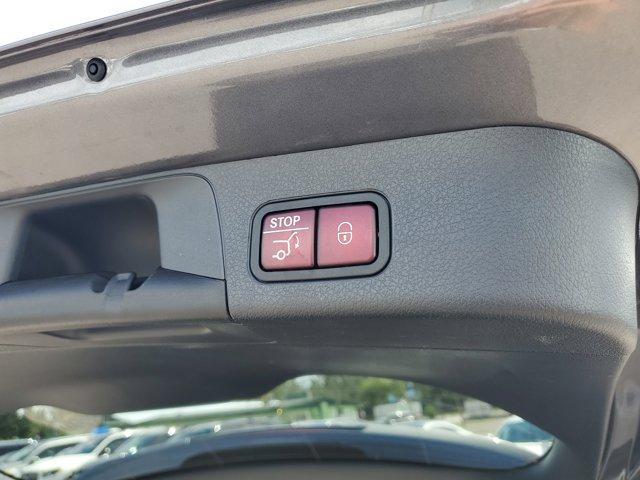 used 2023 Mercedes-Benz GLB 250 car, priced at $37,009