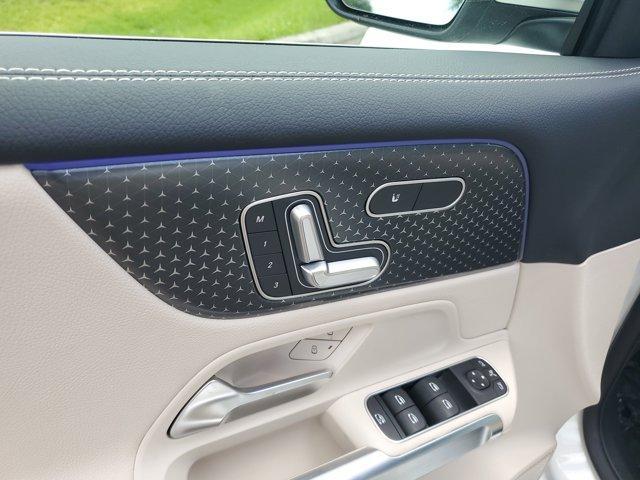 new 2025 Mercedes-Benz GLB 250 car, priced at $48,645