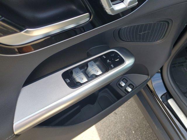 new 2025 Mercedes-Benz GLC 350e car, priced at $63,650