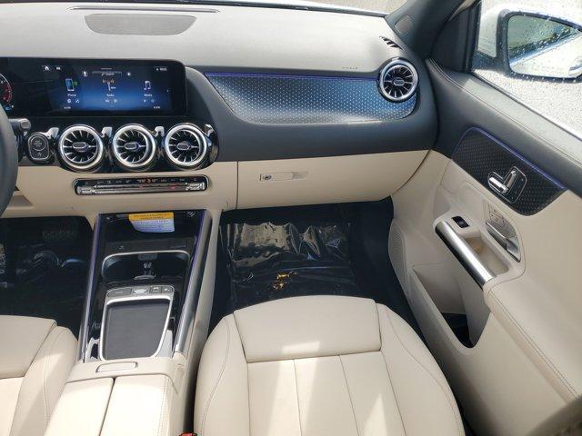 new 2025 Mercedes-Benz GLA 250 car, priced at $44,345