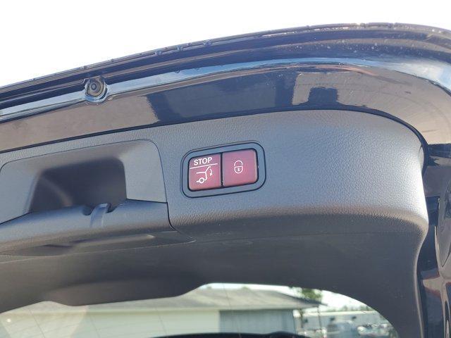 used 2025 Mercedes-Benz GLA 250 car, priced at $39,721