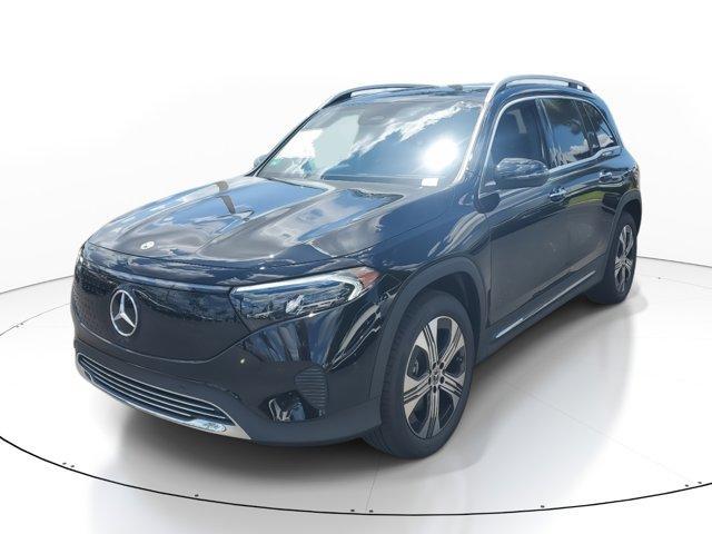 new 2024 Mercedes-Benz EQB 350 car, priced at $63,225