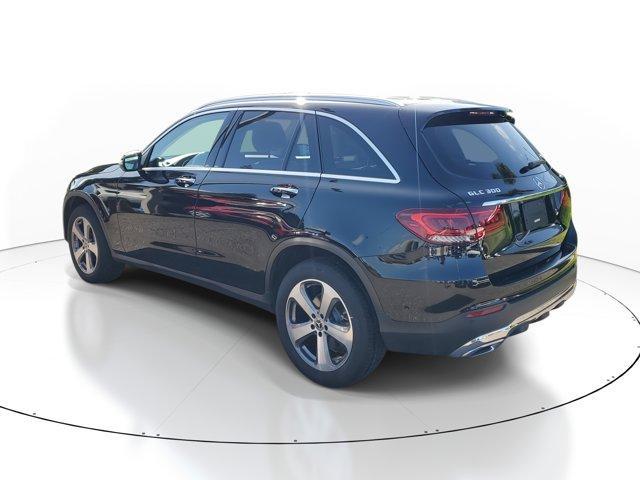 used 2020 Mercedes-Benz GLC 300 car, priced at $23,131