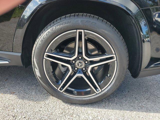 new 2026 Mercedes-Benz GLS 450 car, priced at $97,850