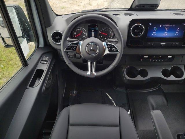 new 2025 Mercedes-Benz Sprinter 2500 car, priced at $67,917