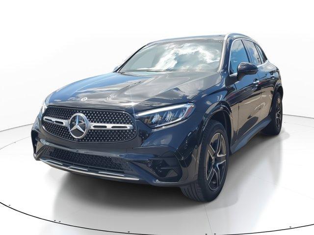 new 2024 Mercedes-Benz GLC 300 car, priced at $58,335