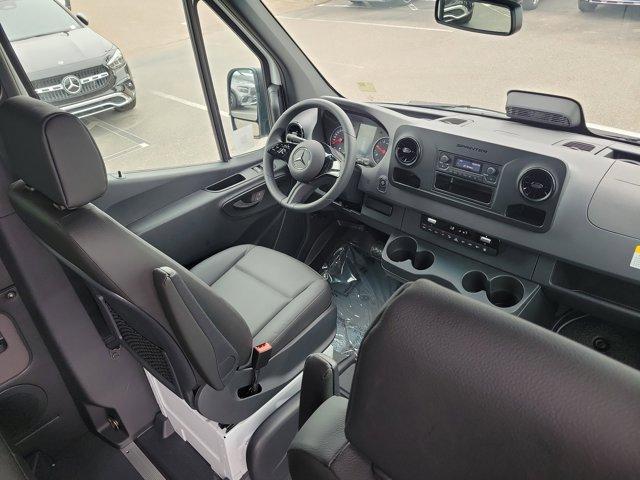 new 2025 Mercedes-Benz Sprinter 2500 car, priced at $65,181