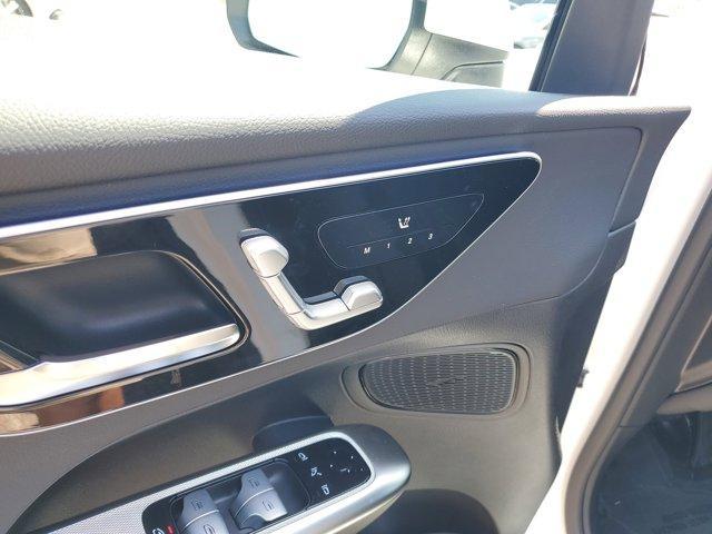 new 2025 Mercedes-Benz GLC 300 car, priced at $51,035