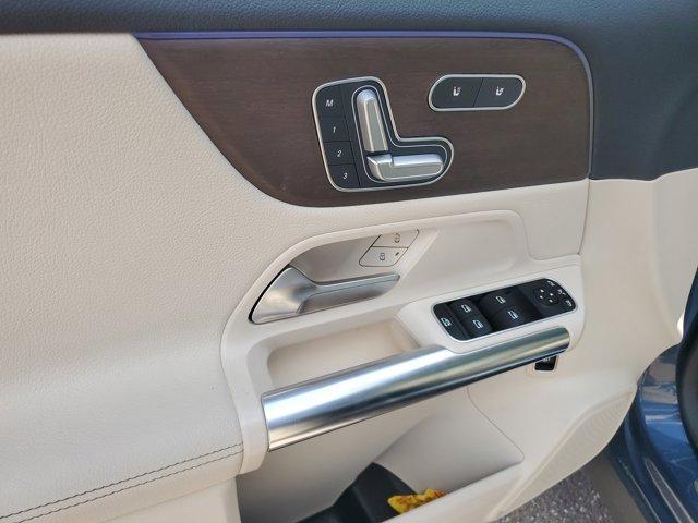 used 2021 Mercedes-Benz GLA 250 car, priced at $27,648