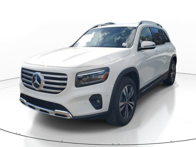 new 2025 Mercedes-Benz GLB 250 car, priced at $47,145