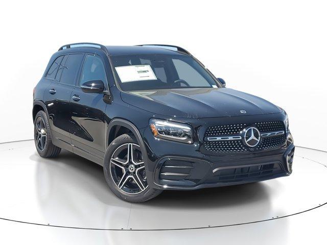 new 2024 Mercedes-Benz GLB 250 car, priced at $49,100