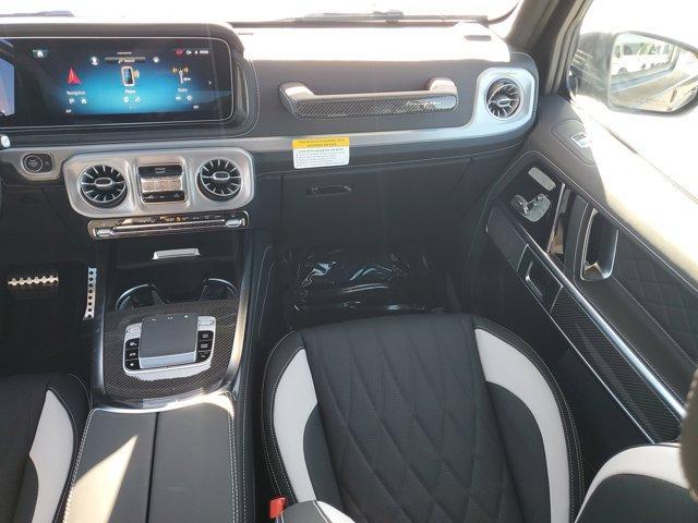 new 2025 Mercedes-Benz AMG G 63 car, priced at $218,665