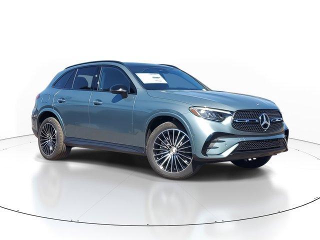 new 2025 Mercedes-Benz GLC 300 car, priced at $63,065