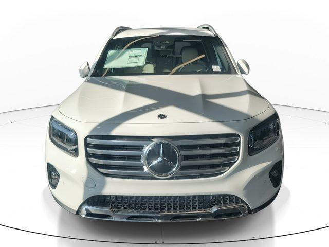 new 2025 Mercedes-Benz GLB 250 car, priced at $47,145