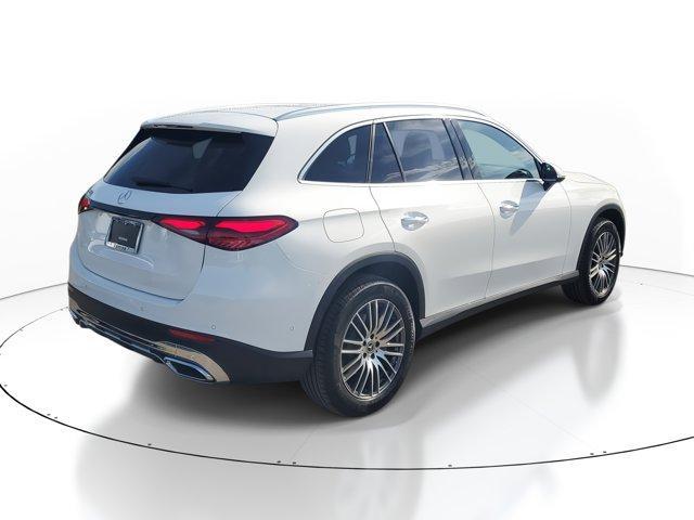 new 2025 Mercedes-Benz GLC 300 car, priced at $51,035