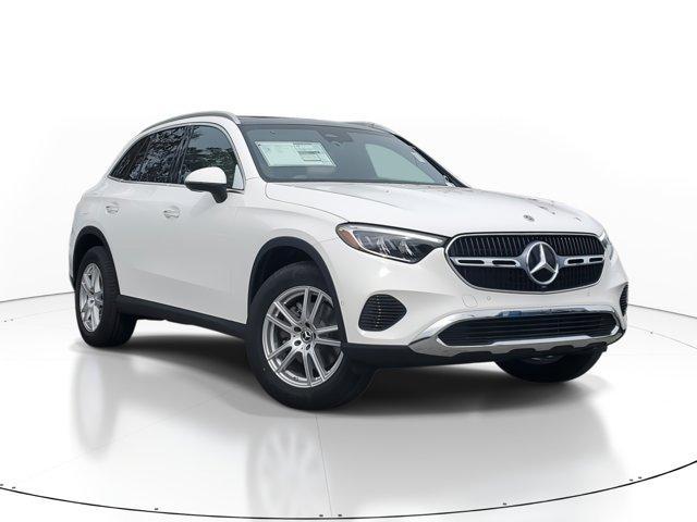 new 2025 Mercedes-Benz GLC 300 car, priced at $56,690