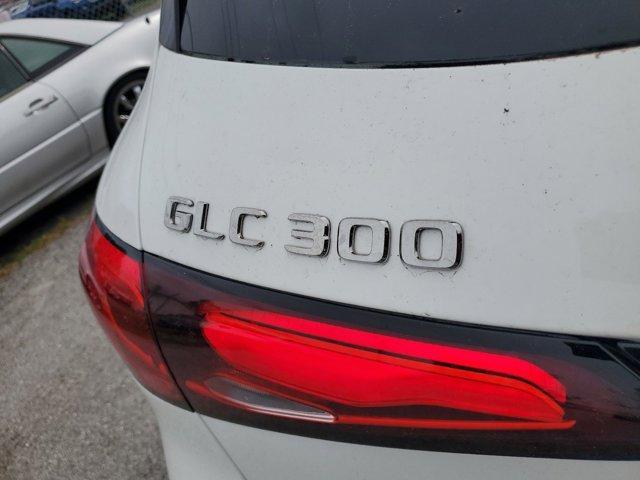 new 2025 Mercedes-Benz GLC 300 car, priced at $56,690