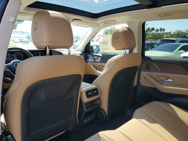 new 2025 Mercedes-Benz GLE 350 car, priced at $72,670