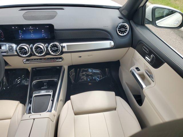 used 2025 Mercedes-Benz GLB 250 car, priced at $43,009