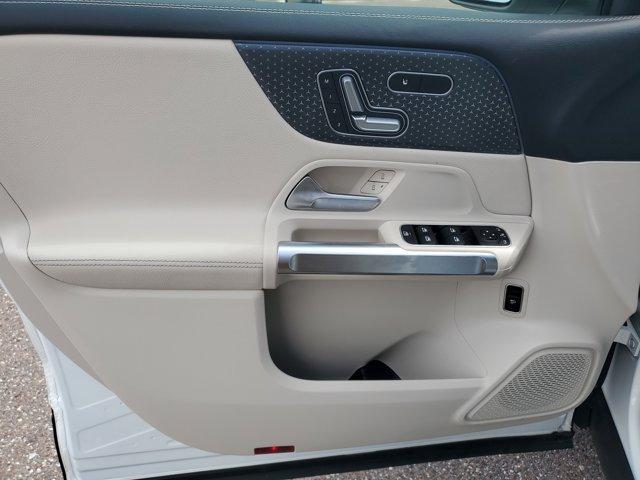 used 2025 Mercedes-Benz GLB 250 car, priced at $43,009