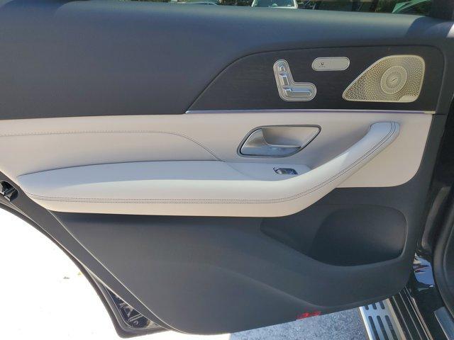 new 2026 Mercedes-Benz GLS 450 car, priced at $104,285