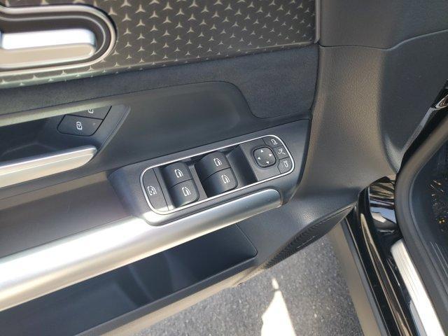 used 2025 Mercedes-Benz GLA 250 car, priced at $44,005