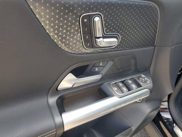 used 2025 Mercedes-Benz GLA 250 car, priced at $41,955