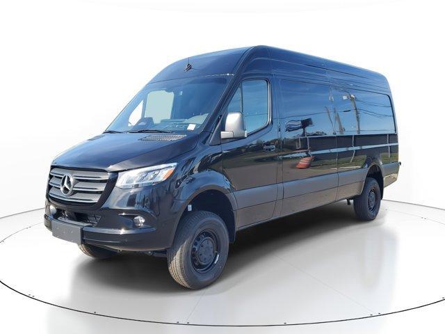 new 2025 Mercedes-Benz Sprinter 2500 car, priced at $79,567