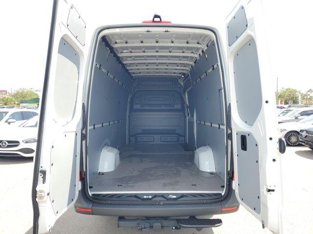 used 2025 Mercedes-Benz Sprinter 2500 car, priced at $56,618