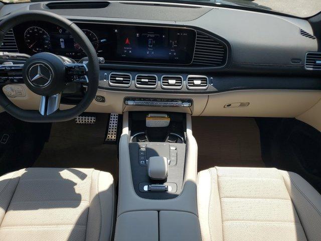 new 2025 Mercedes-Benz GLS 580 car, priced at $120,795