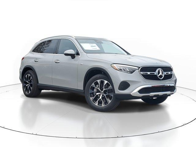 new 2025 Mercedes-Benz GLC 350e car, priced at $68,770