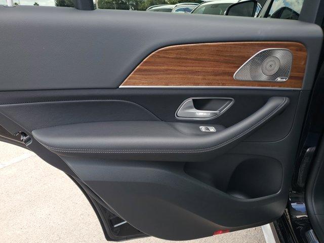 used 2025 Mercedes-Benz GLE 580 car, priced at $88,829