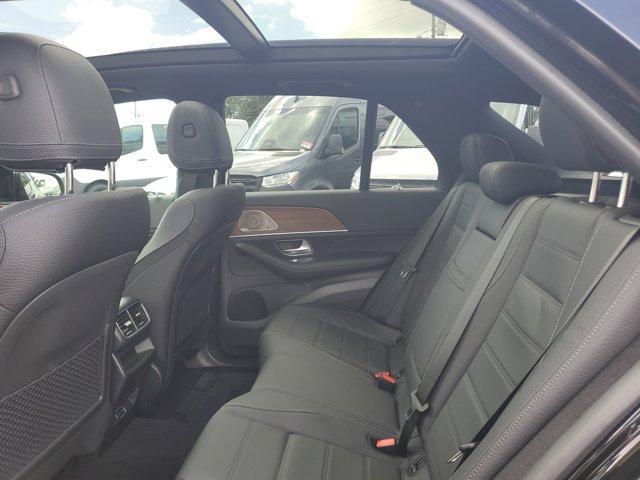 used 2025 Mercedes-Benz GLE 580 car, priced at $88,829