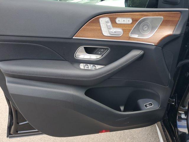 used 2025 Mercedes-Benz GLE 580 car, priced at $88,829