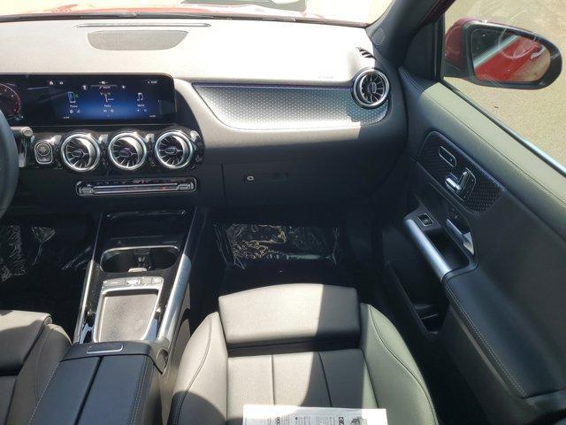 used 2025 Mercedes-Benz GLA 250 car, priced at $40,340