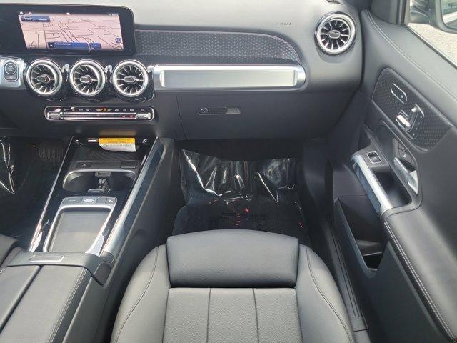 used 2025 Mercedes-Benz GLB 250 car, priced at $41,000