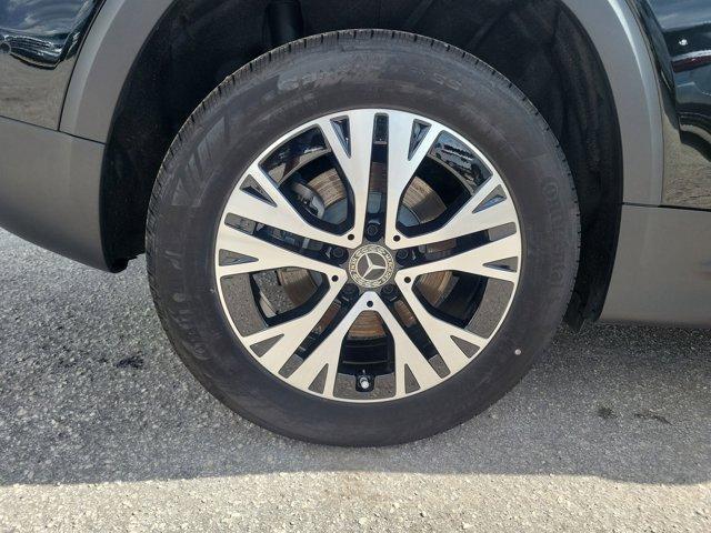 used 2025 Mercedes-Benz GLB 250 car, priced at $41,000